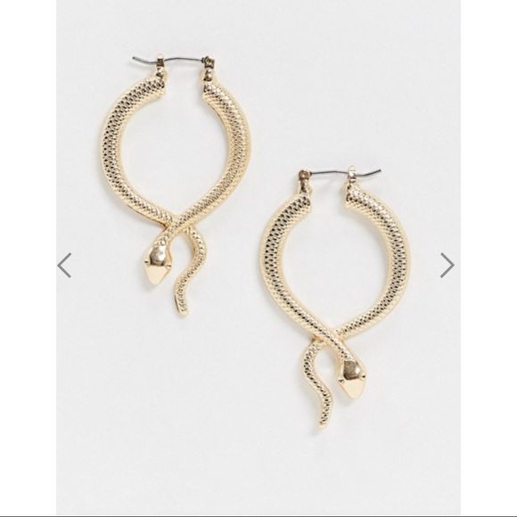 ASOS Hoop Earrings in Gold Tone - Picture 6 of 8